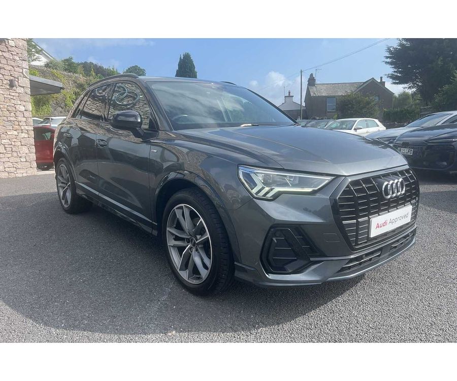 2021 AUDI Q3