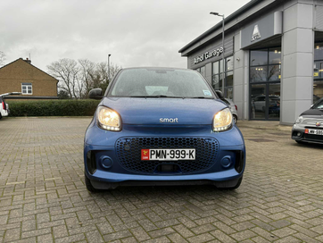 2020 SMART FORTWO COUPE 60KW EQ PULSE PREMIUM 17KWH 2DR AUTO 22KWCH 2020 AUTOMATIC 10,000... photo