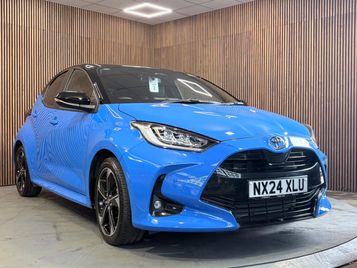 2024 TOYOTA YARIS 1.5 VVT H PREMIERE EDITION E CVT EURO 6 S S 5DR... photo