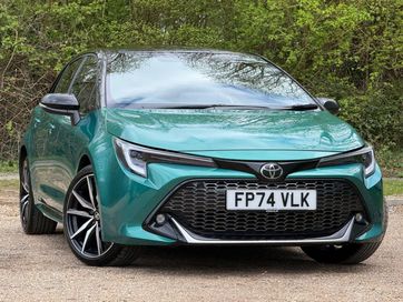 2024 COROLLA 1.8 VVT H GR SPORT HATCHBACK 5DR PETROL HYBRID CVT EURO 6... photo