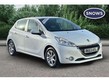 2013 Peugeot 208 1.2 VTi Active Euro 5 5dr photo