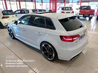 Audi RS3 SPORTBACK QUATTRO STRONIC