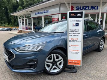 2022 FORD FOCUS 1.5 ECOBLUE TREND 5DR AUTO 8.9 APR FINANCE AVAILABLE 2022 AUTOMATIC 37,456... photo