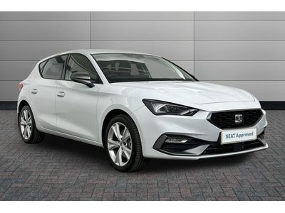 2025 seat leon 1.5 e-hybrid fr 5dr dsg [dap] ex-demo 2025 978 miles petrol parallel phev automatic price £23,000 £26,000 deposit £5,175... photo