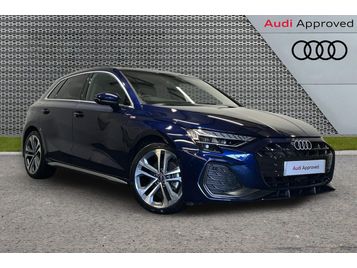 2025 Audi A3 S line 35 TFSI  150 PS 6-speed photo