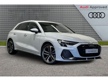 2024 Audi A3 S line 30 TFSI  116 PS 6-speed photo