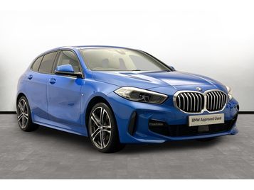 2023 BMW 1 Series 118i M Sport photo