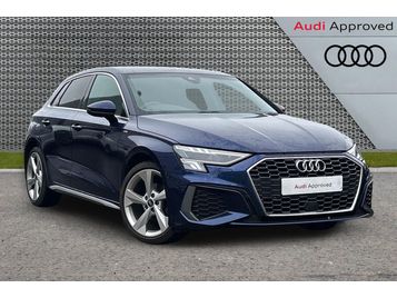 2022 Audi A3 S line 35 TFSI  150 PS 6-speed photo
