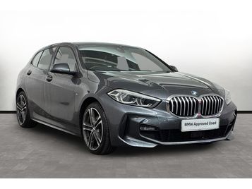 2021 BMW 1 Series 118i M Sport photo