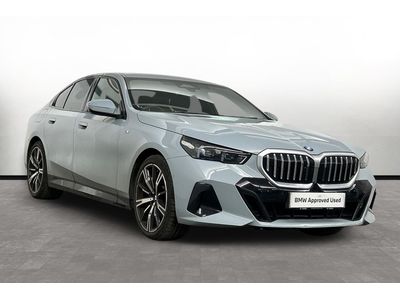 2025 BMW 5 SERIES 520I M SPORT SALOON 2ND YEAR WARRANTY AVAILABLE 2025 8,904 MILES PETROL... photo