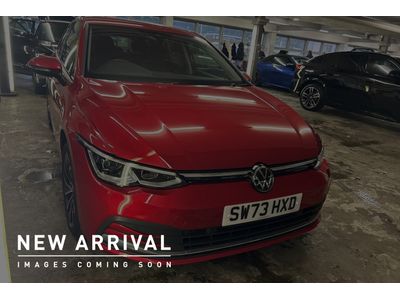 2023 VOLKSWAGEN GOLF 1.5 ETSI 150 STYLE 5DR DSG 2023 9,738 MILES PETROL AUTOMATIC PRICE... photo