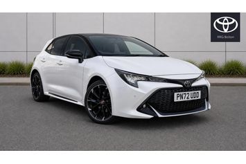 2022 TOYOTA COROLLA 1.8 VVT H GR SPORT CVT EURO 6 S S 5DR PARKING... photo