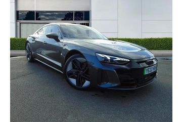 2022 AUDI E TRON GT CARBON VORSPRUNG SALOON 4DR ELECTRIC AUTO QUATTRO 93.4KWH 598 PS SALOON AUTOMATIC... photo