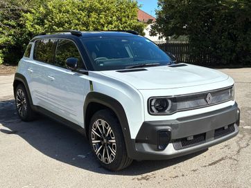 None RENAULT 4 E TECH ELECTRIC COMFORT RANGE 52KWH ICONIC AUTO 5DR JUST ARRIVED IN STOCK AUTOMATIC... photo