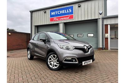 2015 CAPTUR 0.9 TCE 90 DYNAMIQUE NAV 5DR 2015 MANUAL 47,000 MILES PETROL 6,495... photo