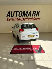 Toyota Vitz 1.0 XR AUTO