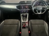 Audi Q3 35TFSI URBAN EDITION
