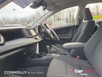 Toyota RAV4 2.5 Hybrid 2WD Luna Sport