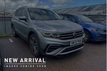 None VOLKSWAGEN TIGUAN ALLSPACE 1.5 TSI ELEGANCE 5DR DSG AUTOMATIC 27,065 MILES PETROL 26,295 JOHN... photo