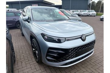 None VOLKSWAGEN TAYRON 1.5 ETSI MHEV R LINE DSG EURO 6 S S 5DR AUTOMATIC... photo