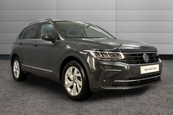 2022 VOLKSWAGEN TIGUAN 1.5 TSI 150 LIFE 5DR DSG 2022 AUTOMATIC 18,761 MILES PETROL 242.65... photo
