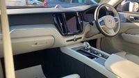 Volvo XC60 Ultra, T8 AWD Plug-in hybrid, Electric/Petrol, Bright