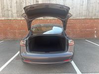 Tesla Model 3 Long Range AWD 4dr Auto