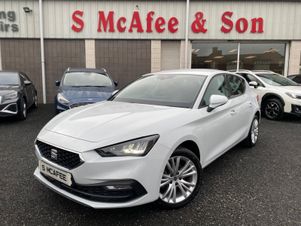 2023 seat leon 1.0 tsi evo se dynamic hatchback 5dr petrol manual euro 6 (s/s) (110 ps) 3 zone climate control 2023... photo