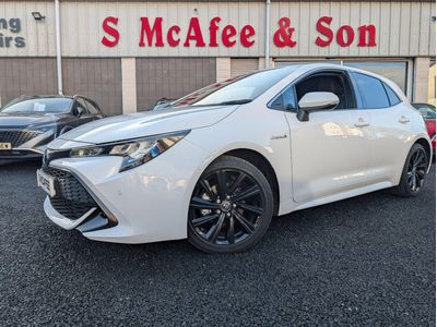 2022 COROLLA 1.8 VVT H DESIGN CVT EURO 6 S S 5DR REVERSE CAMERA... photo