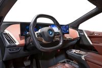 بي إم دبليو iX xDrive40 Sport Suite