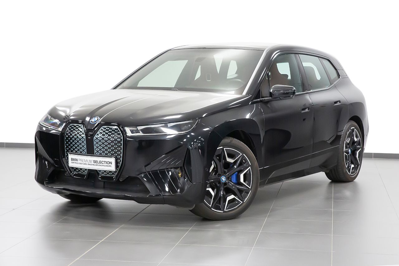 بي إم دبليو iX xDrive50 Sport Suite