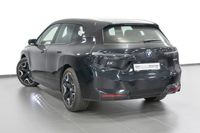 بي إم دبليو iX xDrive50 Sport Suite