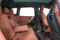 بي إم دبليو iX xDrive M60 Sport Suite