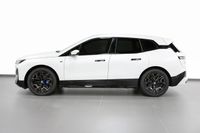 بي إم دبليو iX xDrive M60 Sport Suite