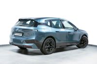بي إم دبليو iX xDrive M60 Sport Suite
