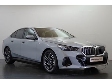 2025 BMW 5 SERIES 530E M SPORT SALOON 2025 AUTOMATIC 5,500 MILES PETROL PARALLEL PHEV 605.09... photo
