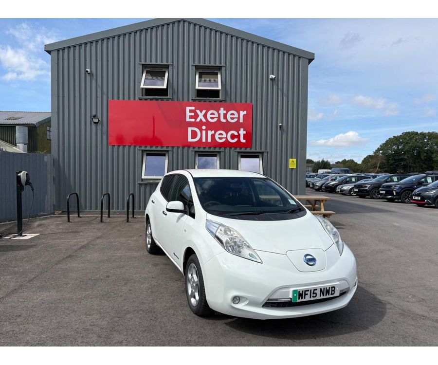 2015 NISSAN LEAF
