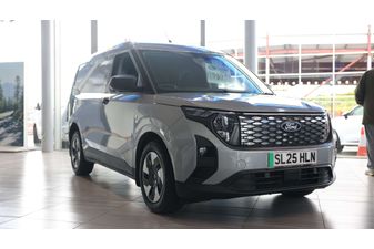 2025 FORD TRANSIT COURIER 100KW 43KWH TREND VAN AUTO FULLY ELECTRIC, FULLY READY 2025 AUTOMATIC 2,426... photo