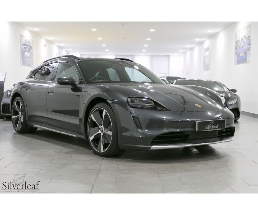 2022 PORSCHE TAYCAN