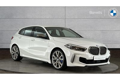 2024 BMW 1 Series 2.0 M135i Hatchback 5dr Petrol Auto xDrive Euro 6 (s/s) (306 ps) photo