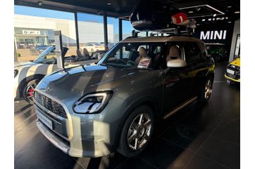 None MINI COUNTRYMAN E 66.5KWH EXCLUSIVE AUTO 5DR NEW STOCK VEHICLE 0 MILES AUTOMATIC ELECTRIC... photo