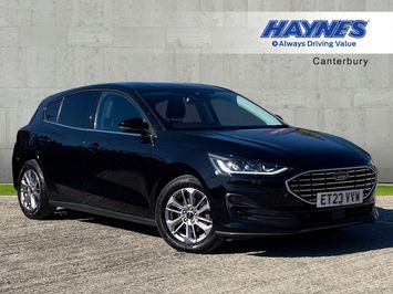 2023 FORD FOCUS 1.0T ECOBOOST MHEV TITANIUM DCT EURO 6 S S 5DR FRONT AMP... photo