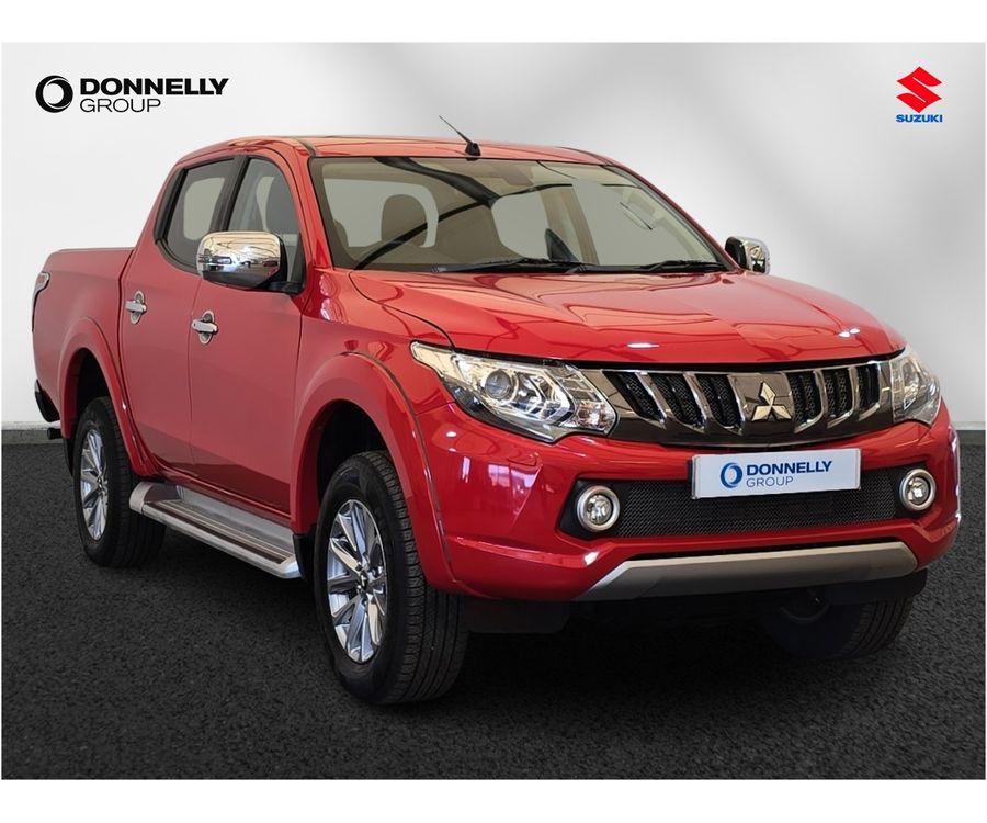 MITSUBISHI L200