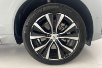 Volvo XC60 Plus, B5 AWD Mild hybrid, Petrol, Dark (Tints)