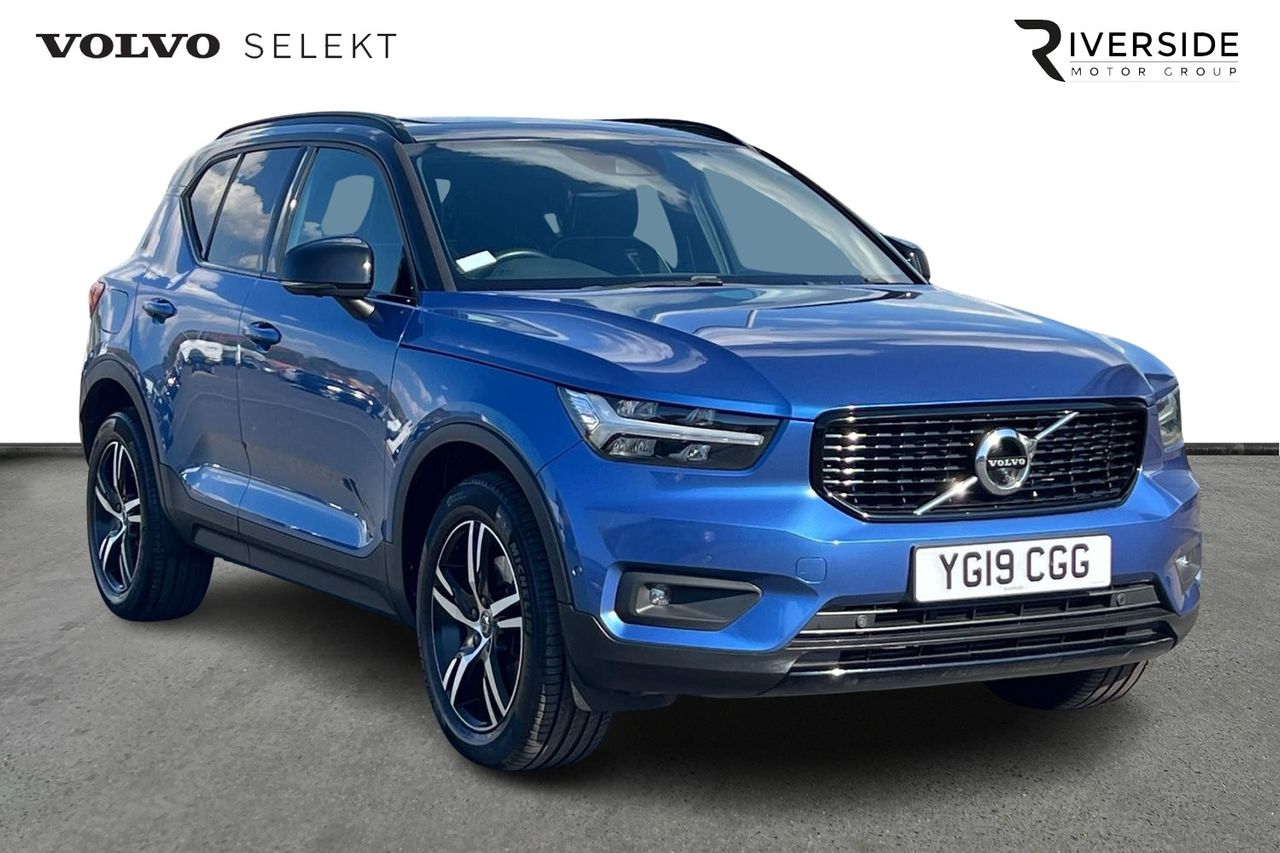 Volvo XC40 T5 AWD R-Design Automatic, Panoramic Sunroof, 360 Camera, Intellisafe