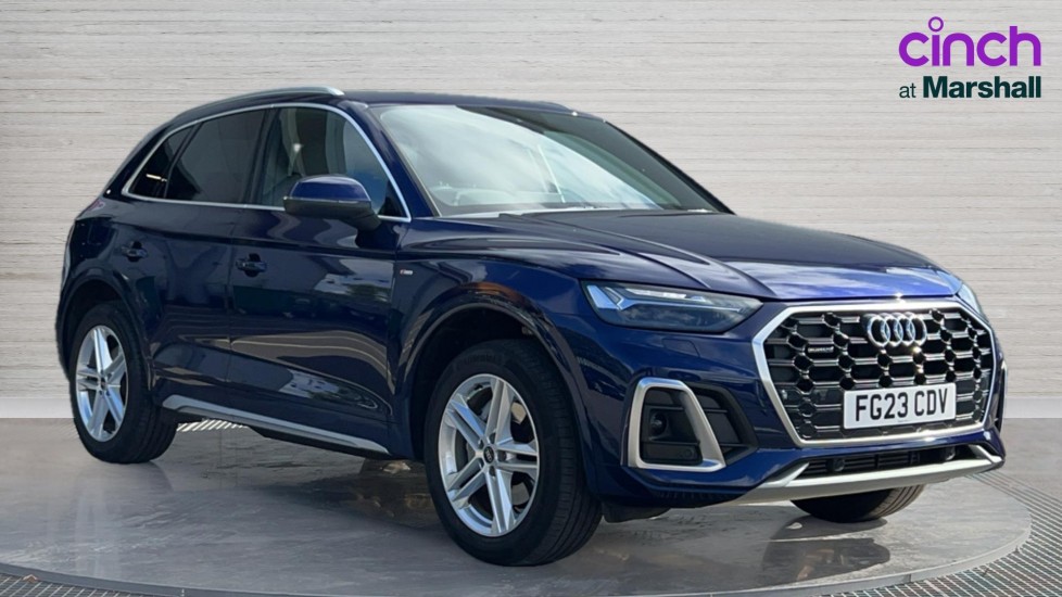 Audi Q5 listing photo