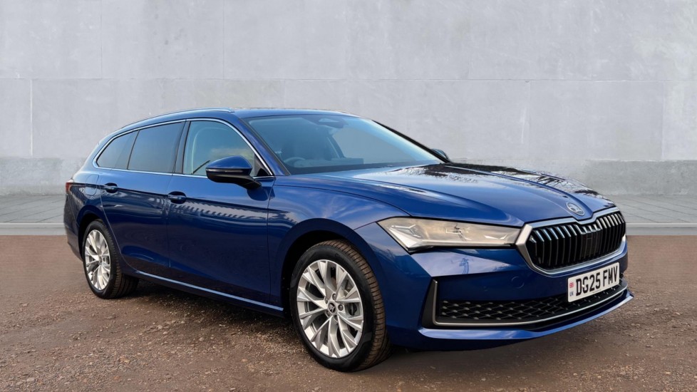 Skoda Superb listing photo