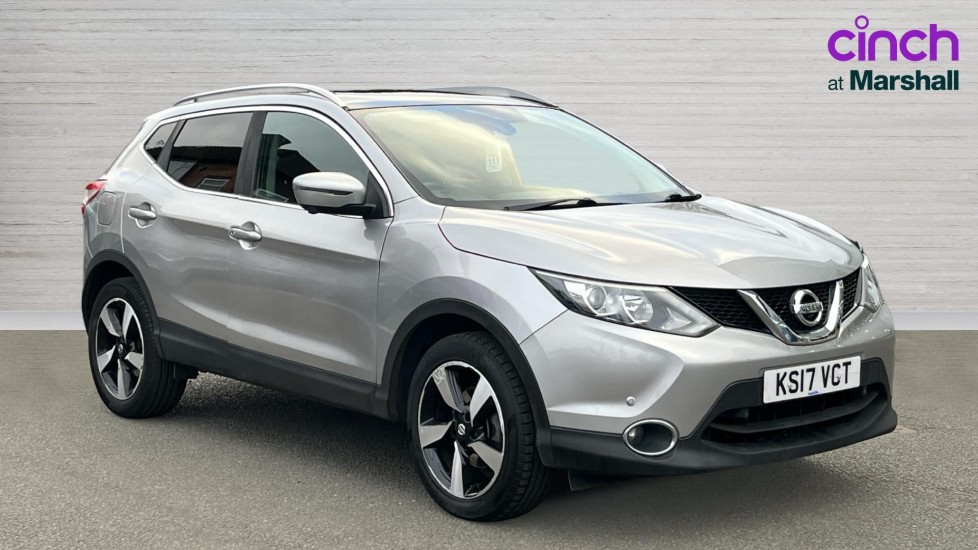 Nissan Qashqai listing photo