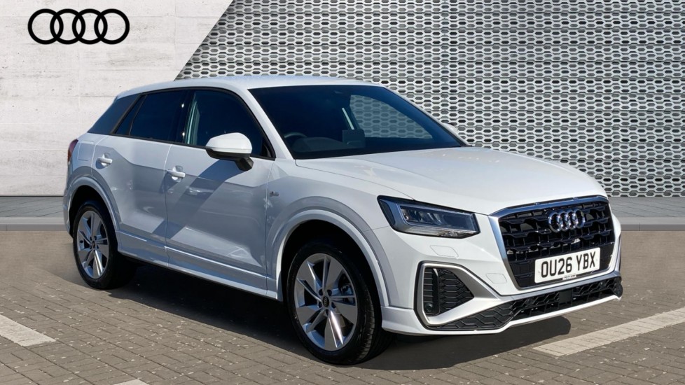 Audi Q2 listing photo