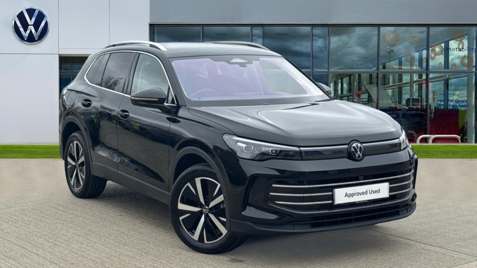 Volkswagen Tiguan listing photo